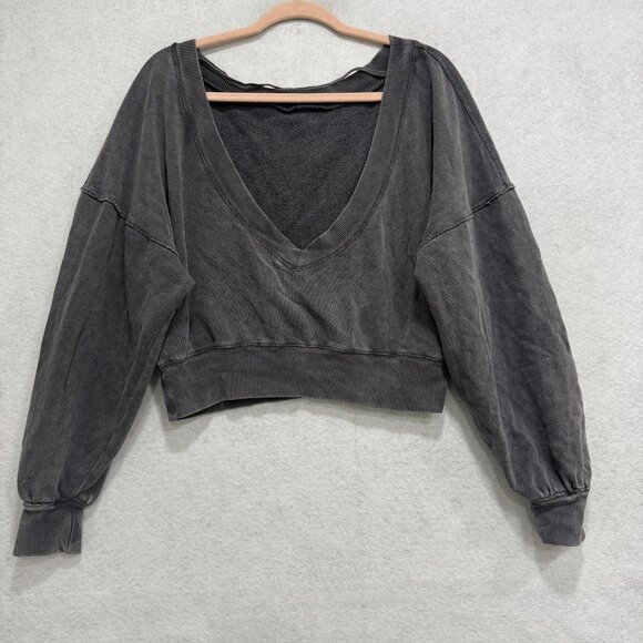 Free People Sweatshirt Womens XS Gray Cropped Deep V Back Boat Neck Pullover - Picture 5 of 10